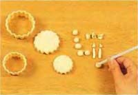 Декоративные пироги из солёного теста делаем своими руками